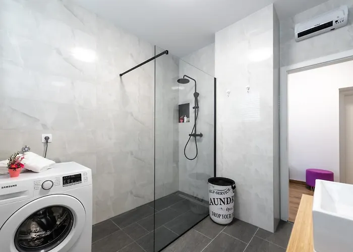 아파트 Pinegrove 두브로브니크