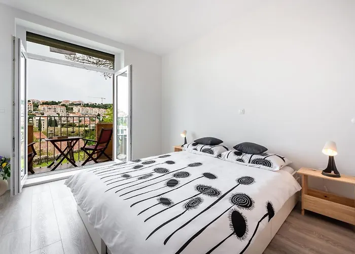 Apartament Pinegrove